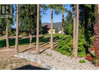 2520 Golf View Crescent. Blind Bay, British Columbia