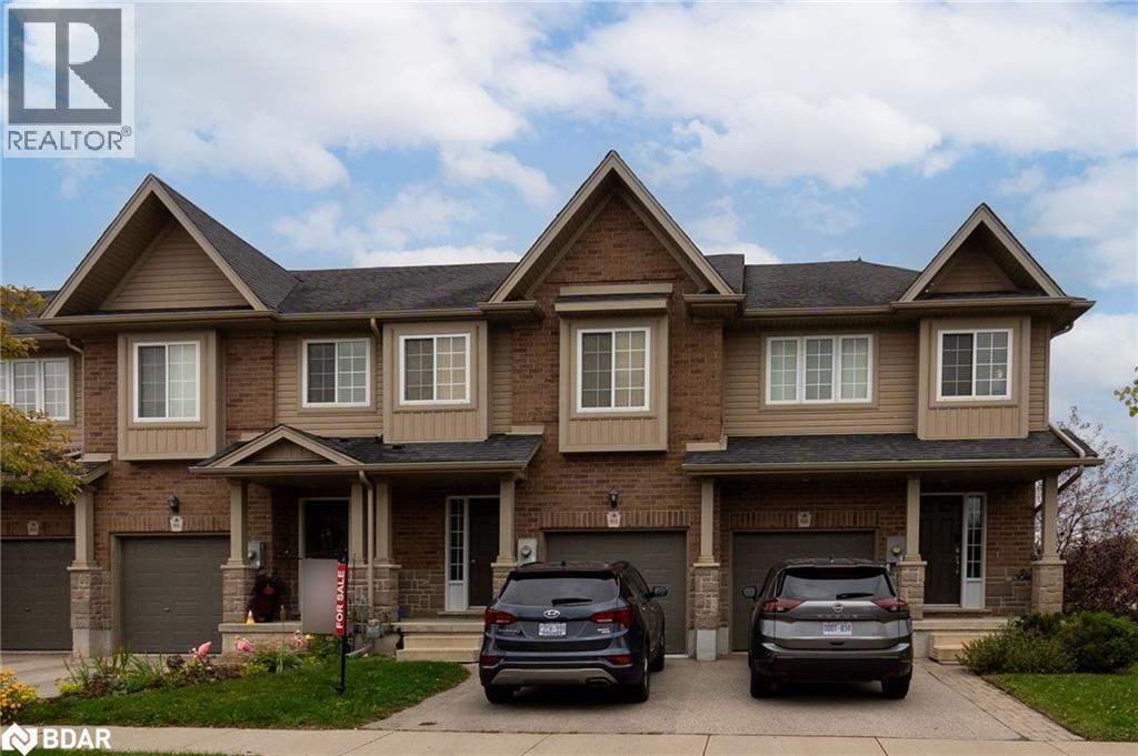 933 Zeller Crescent, Kitchener