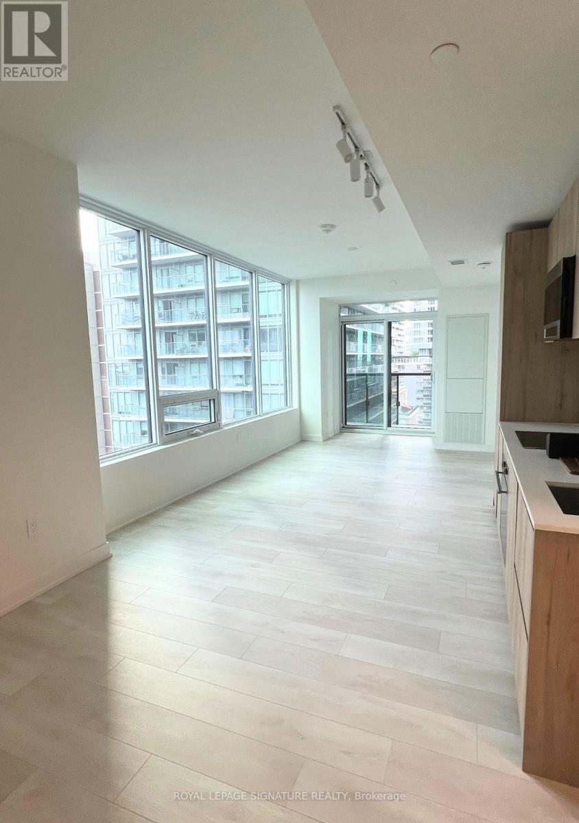 1102 - 117 Broadway Avenue, Toronto (mount Pleasant West)