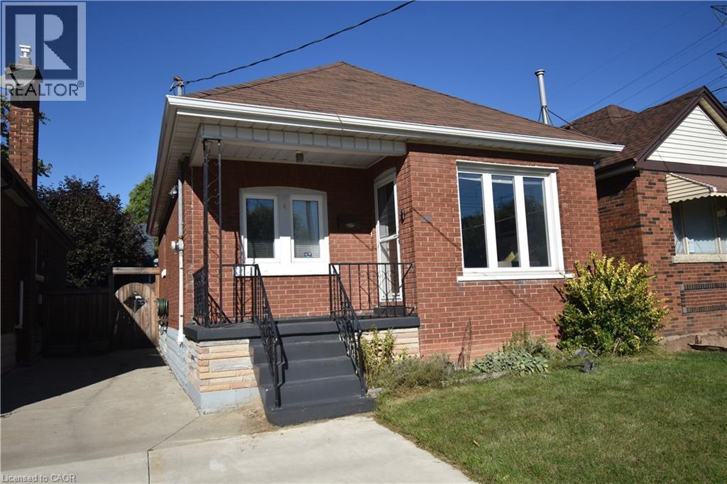 545 Roxborough Avenue, Hamilton