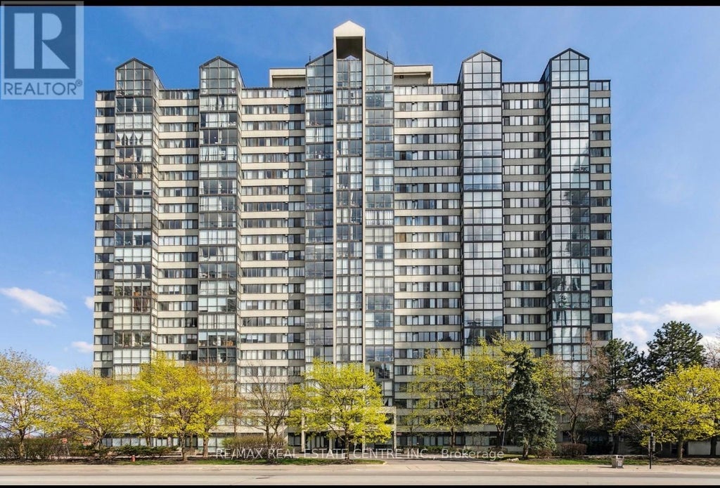 411 - 350 Webb Drive, Mississauga (city Centre)