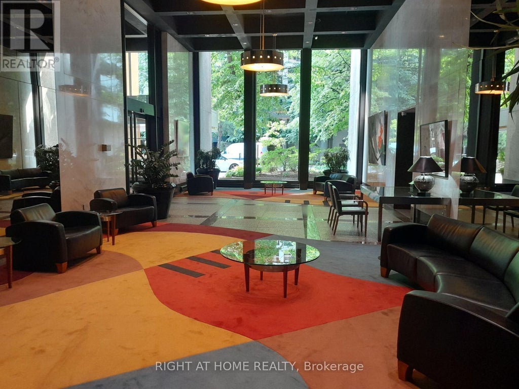 3240 - 33 Harbour Square, Toronto (waterfront Communities)