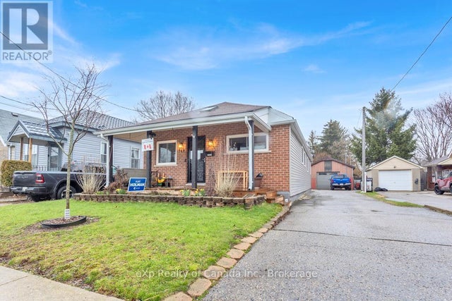 762 Little Hill Street, London East (east L)