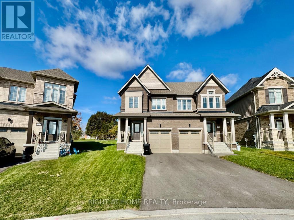 65 Kirkwood Way, Barrie