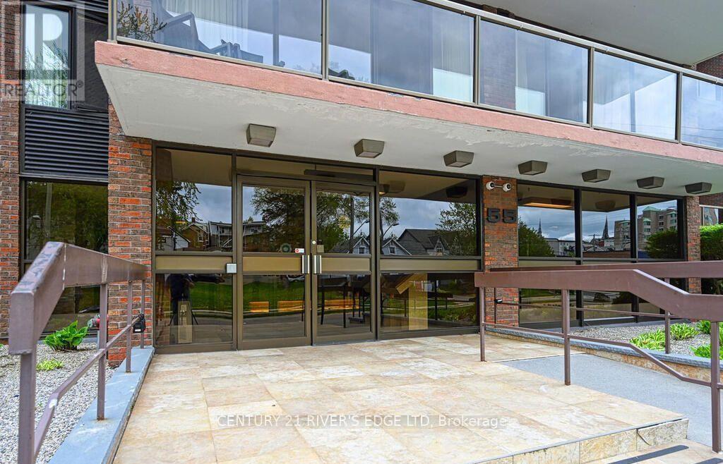 211 - 55 Water Street E, Brockville