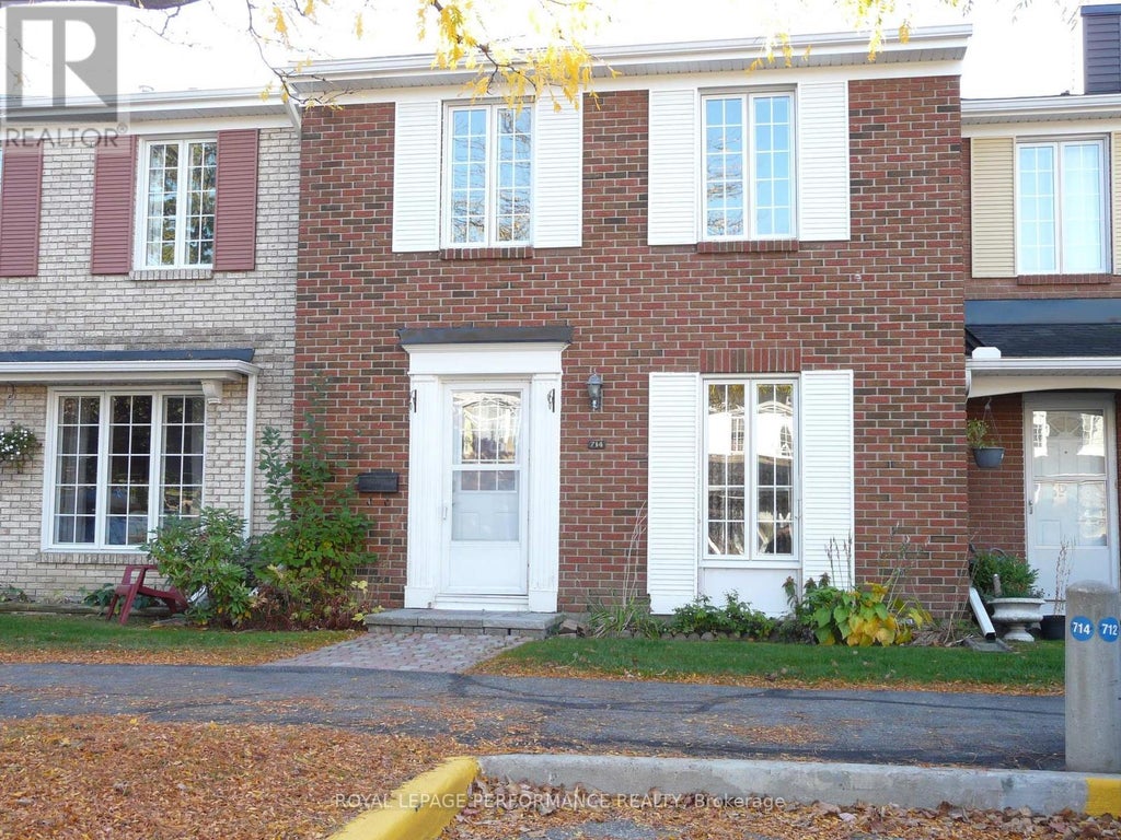 714 Shefford Court, Ottawa