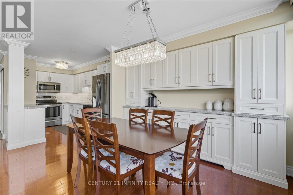 635 - 50 Richmond Street E, Oshawa (o'neill)