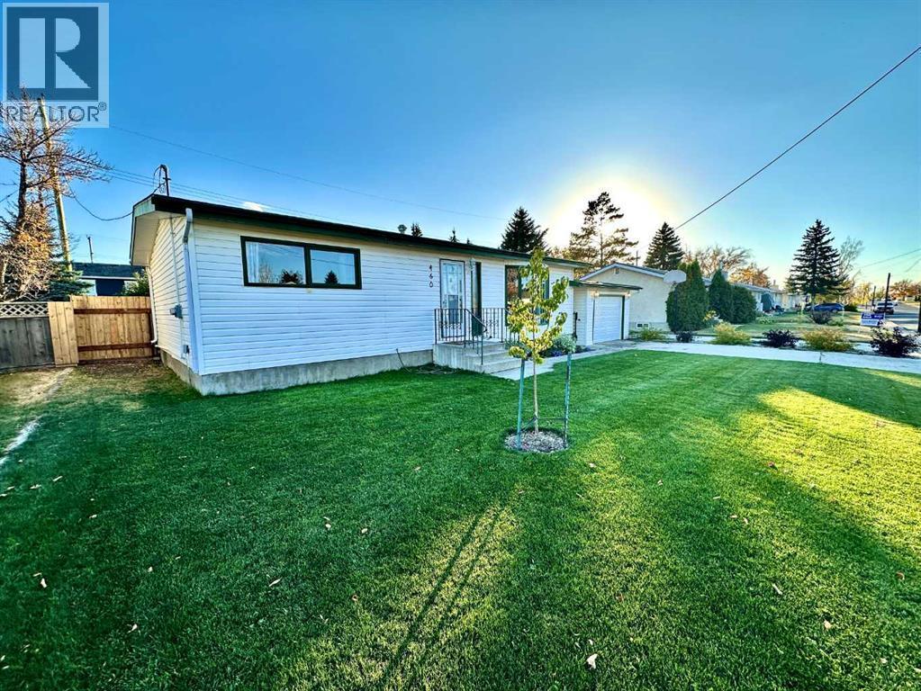 460 16 Street, Fort Macleod