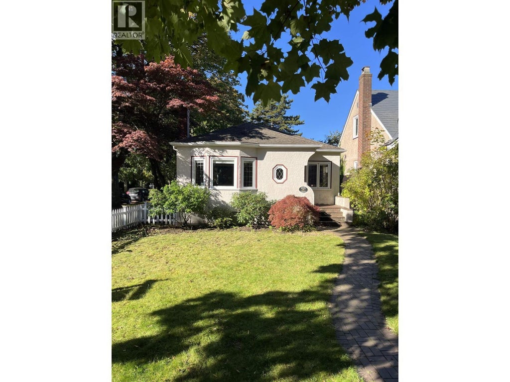 3091 Crown Street, Vancouver