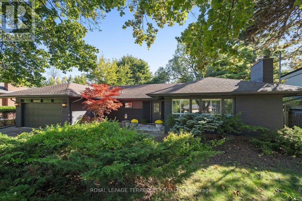 416 The Kingsway, Toronto (princess-Rosethorn)