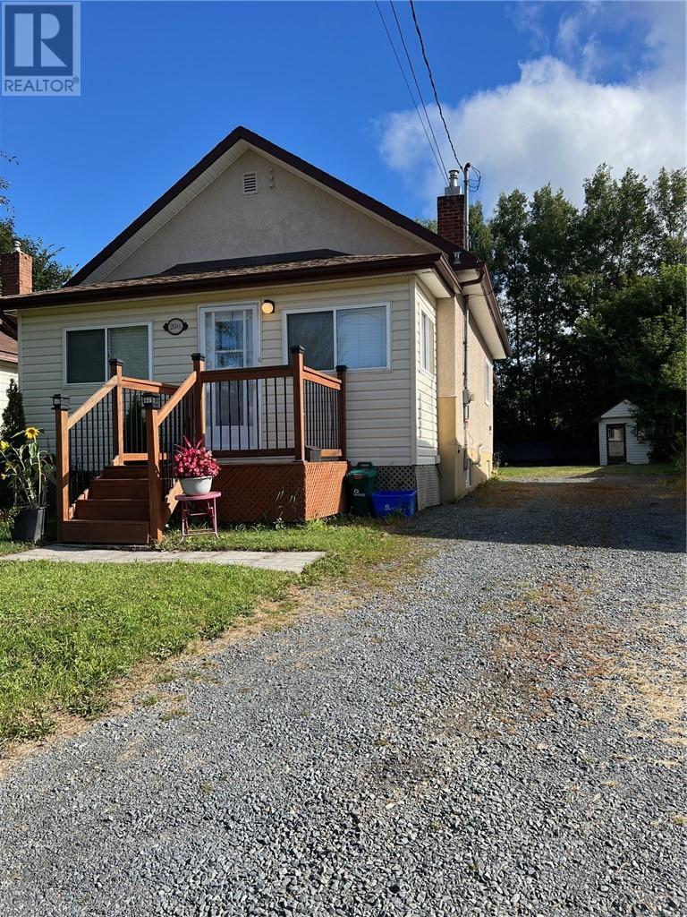 208 Dufferin Street, Sudbury