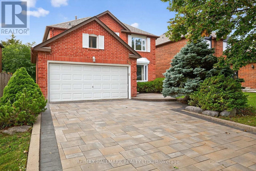 26 Stacey Crescent, Markham (thornlea)