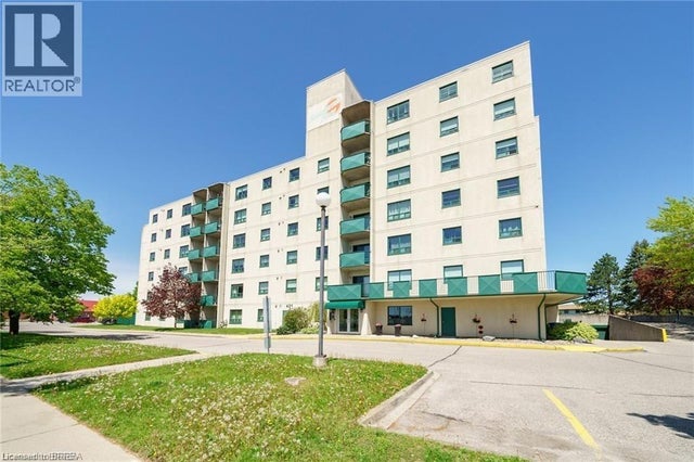 421 Fairview Drive Unit# 101, Brantford