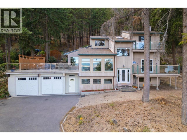 1644 Scott Crescent, West Kelowna