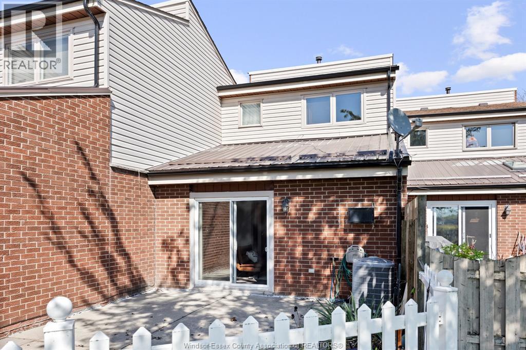 201 Concession 3 Unit# 17, Harrow