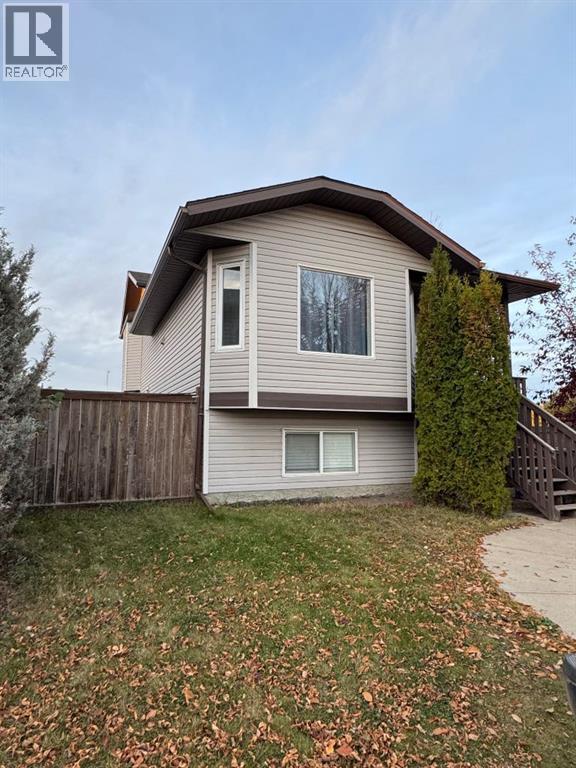 8802 67 Avenue, Grande Prairie