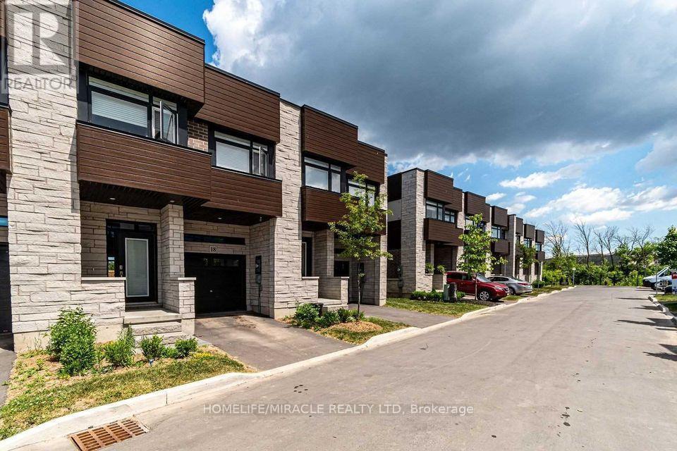 19 - 35 Midhurst Heights, Hamilton (stoney Creek Mountain)