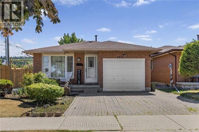 102 Juniper Drive, Hamilton