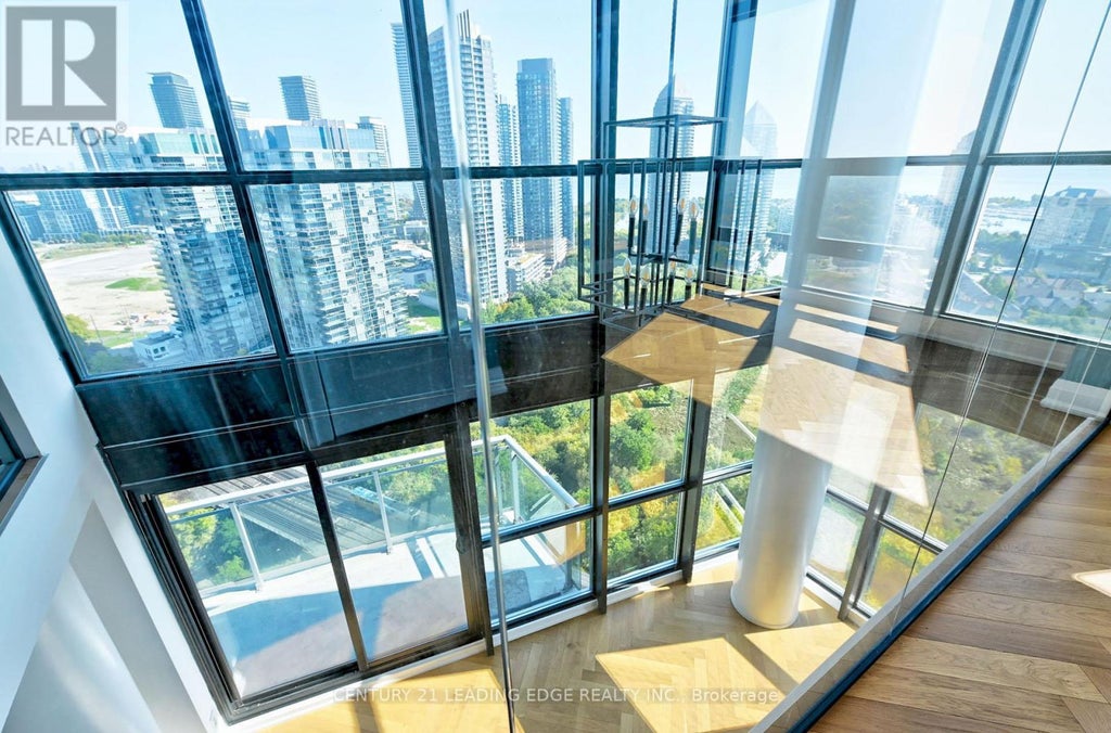 2704 - 155 Legion Road N, Toronto (mimico)