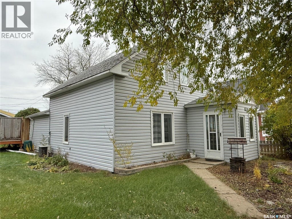 109 2nd Street W, Spiritwood