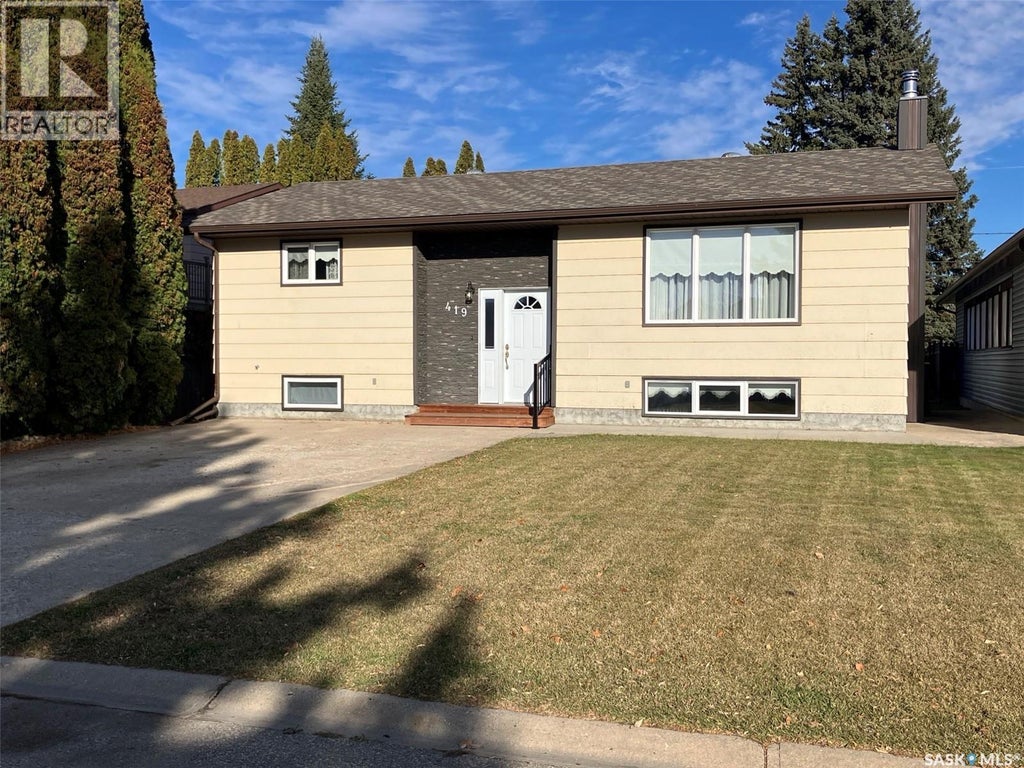 419 8th Avenue W, Nipawin