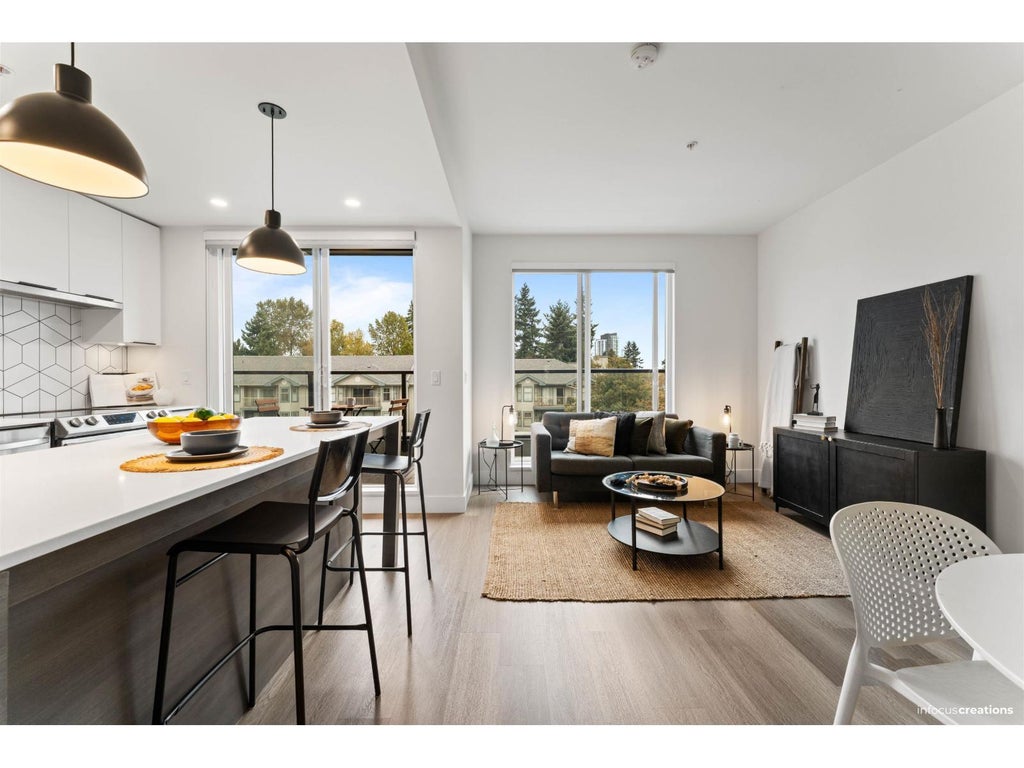 403 10778 138 Street, Surrey