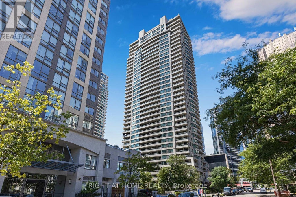 503 - 23 Hollywood Avenue, Toronto (willowdale East)