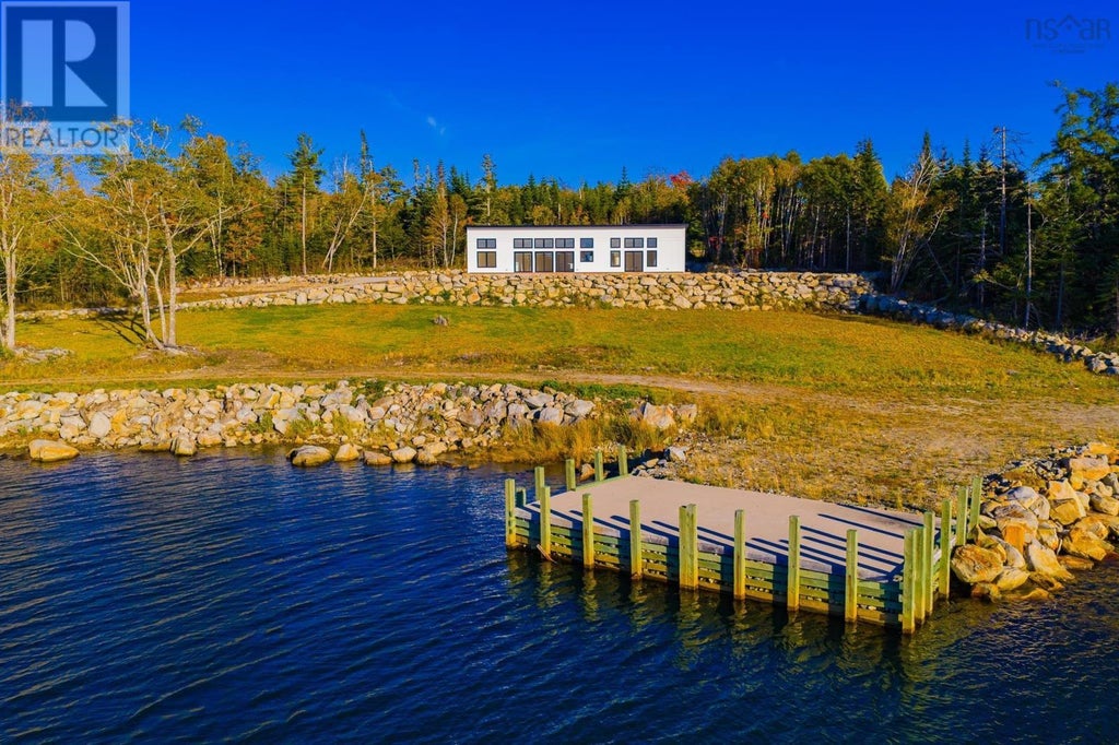 5641 Highway 3, East Jordan