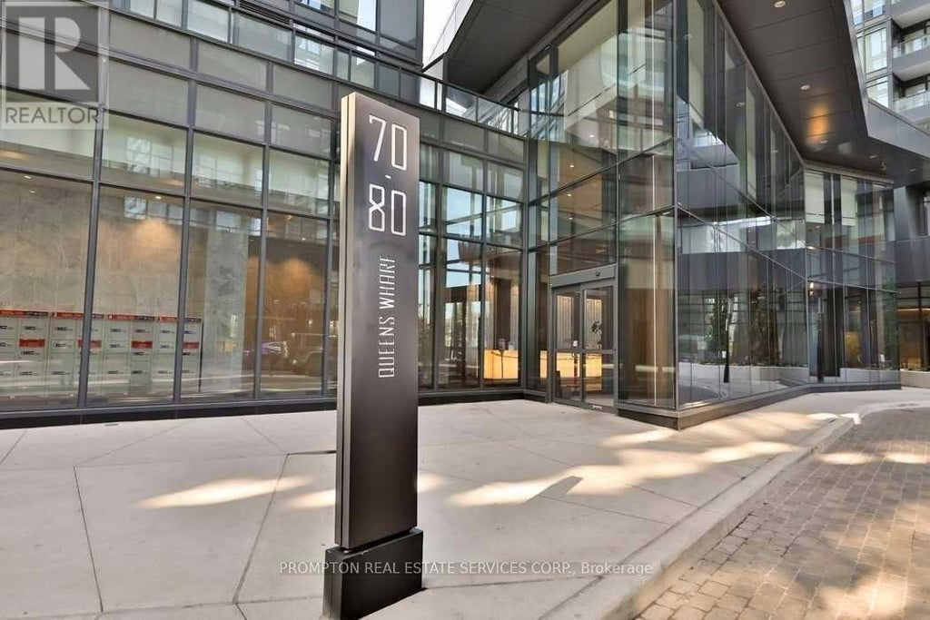 812 - 80 Queens Wharf Road, Toronto (waterfront Communities)