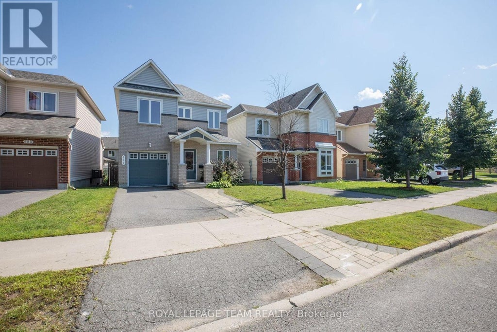 687 Paul Metivier Drive, Ottawa