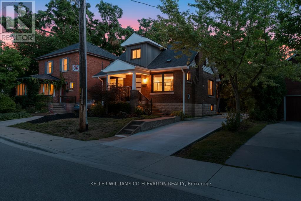 493 Crosby Avenue, Burlington (brant)