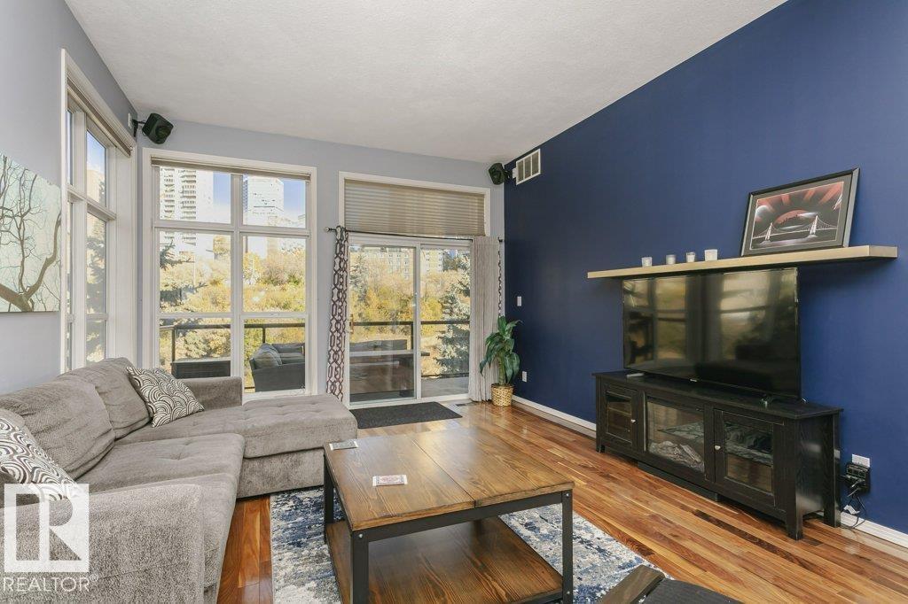 #418 9804 101 St Nw, Edmonton