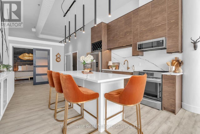 205 - 276 King Street W, Kitchener