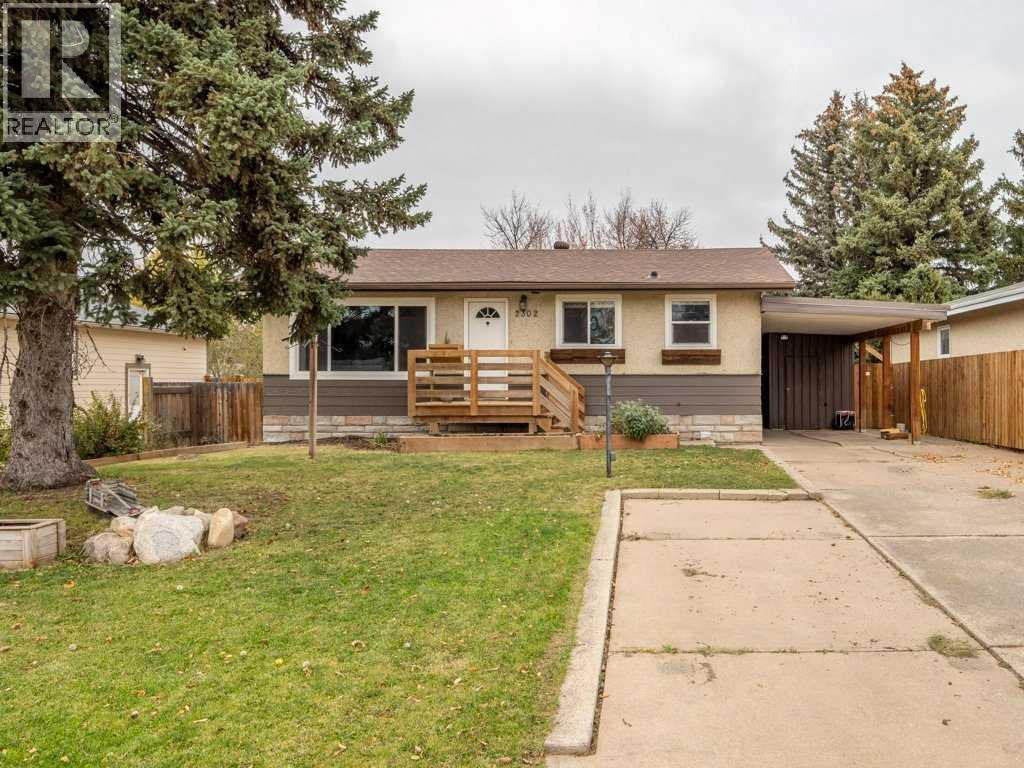 2302 21a Avenue, Coaldale