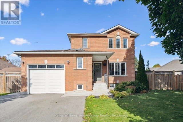 334 Daniel Crescent, Centre Wellington (elora/salem)