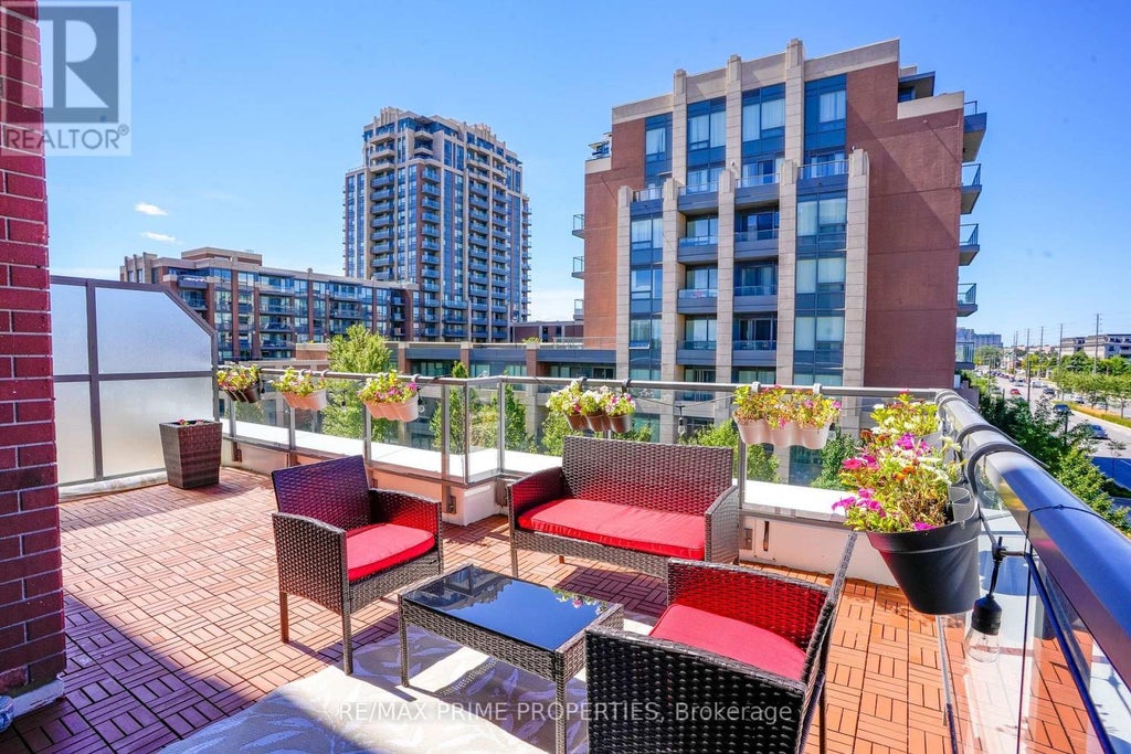 510 - 8228 Birchmount Road, Markham (unionville)