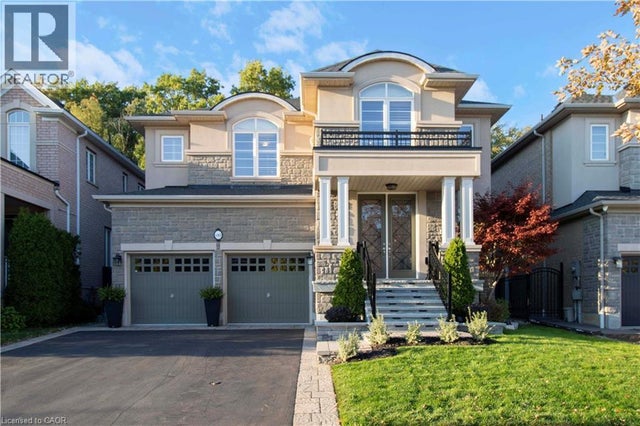 80 Sutherland Crescent, Ancaster