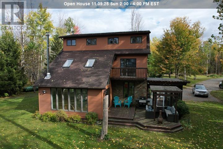 200 Watson Rd, Echo Bay