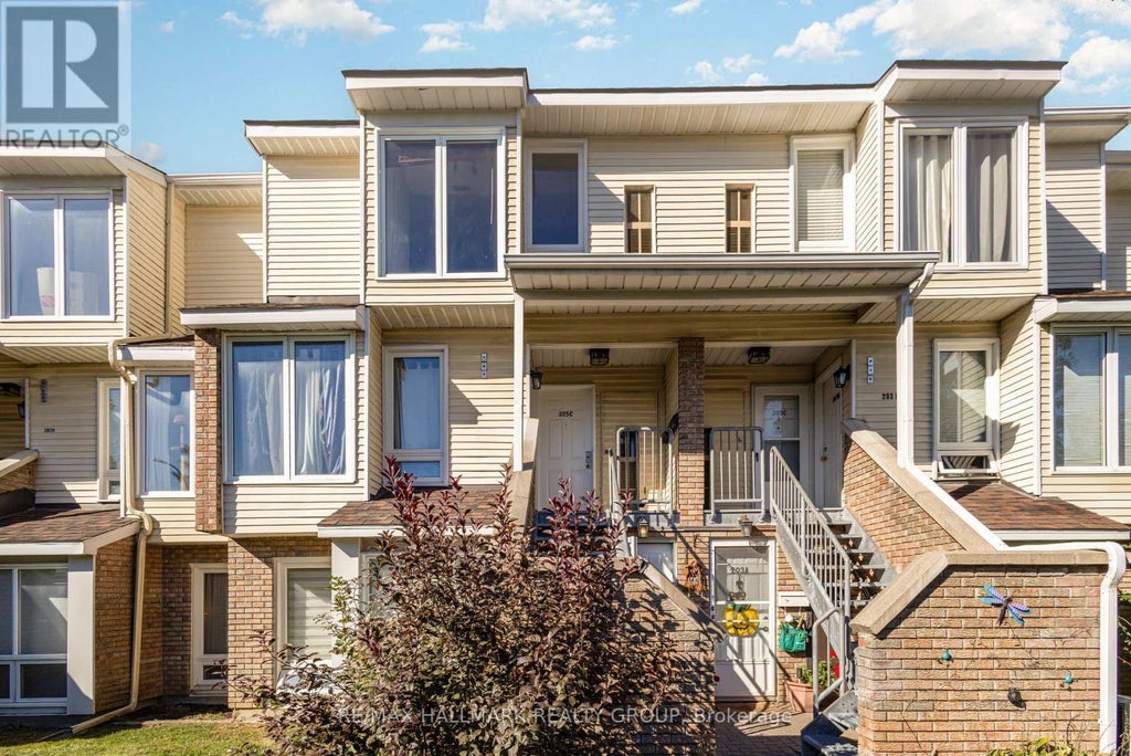 C - 205 Woodfield Drive, Ottawa