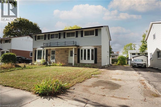 10 Balfour Crescent, Kitchener