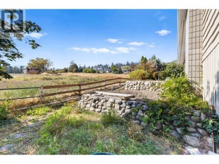 5284 Tailyour Lane. Peachland, British Columbia