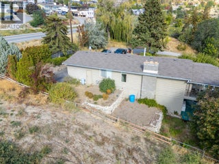 5284 Tailyour Lane. Peachland, British Columbia