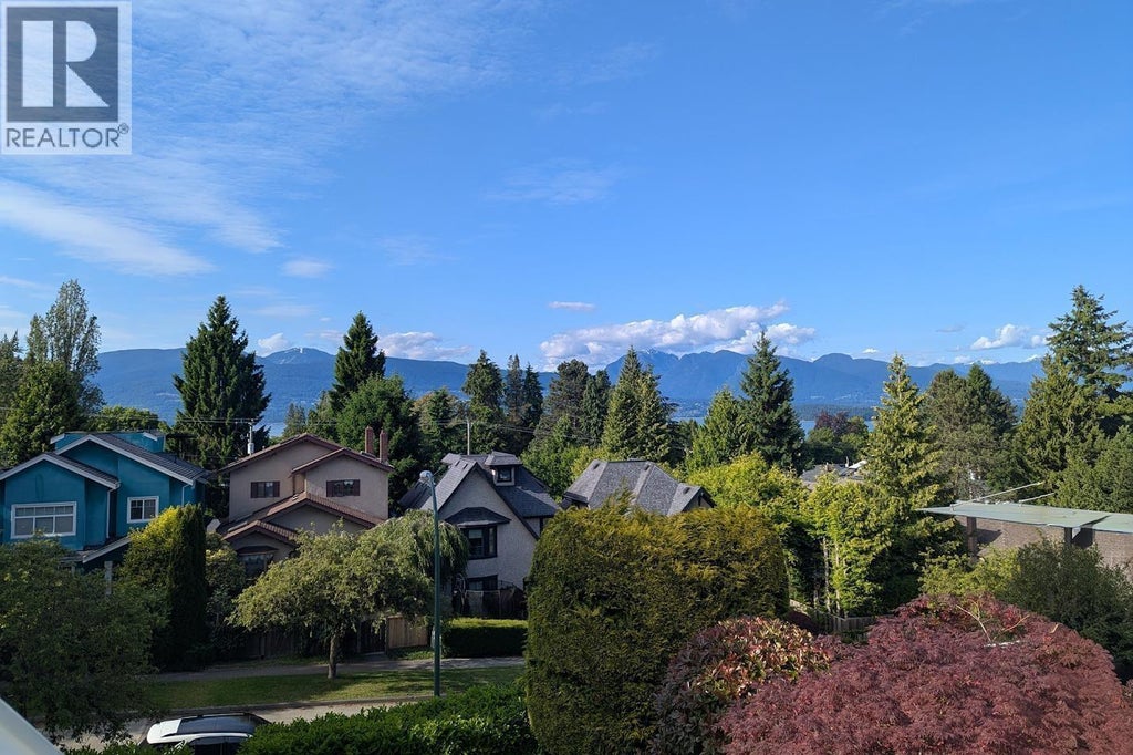 4190 W 11th Avenue, Vancouver