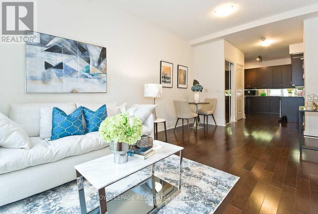 102 - 39 Upper Duke Crescent, Markham (unionville)