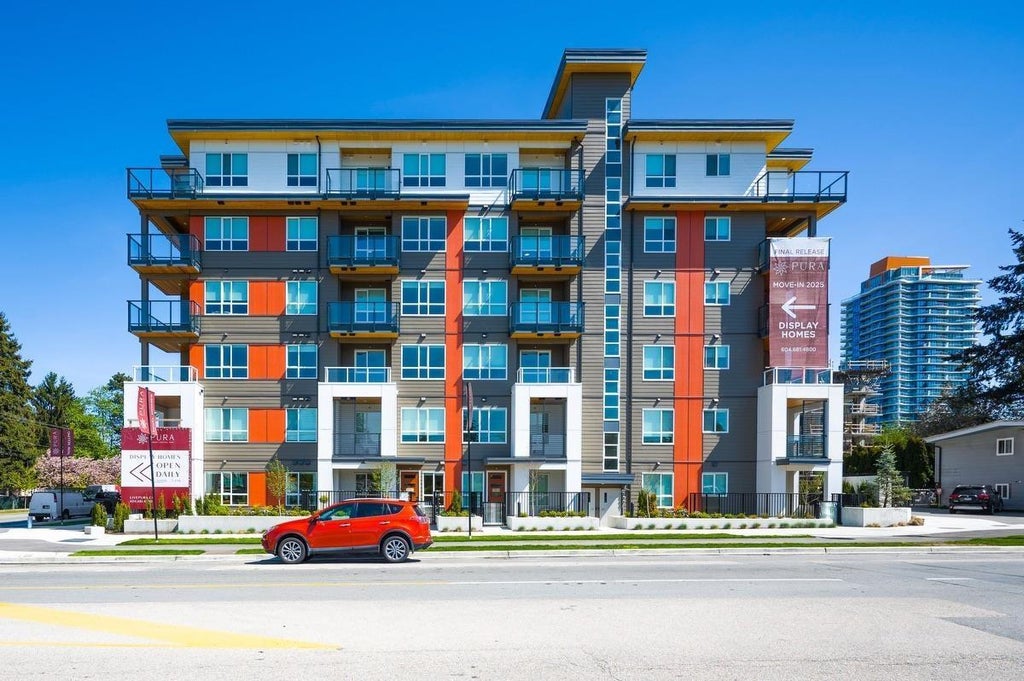 509 13238 105th Avenue, Surrey