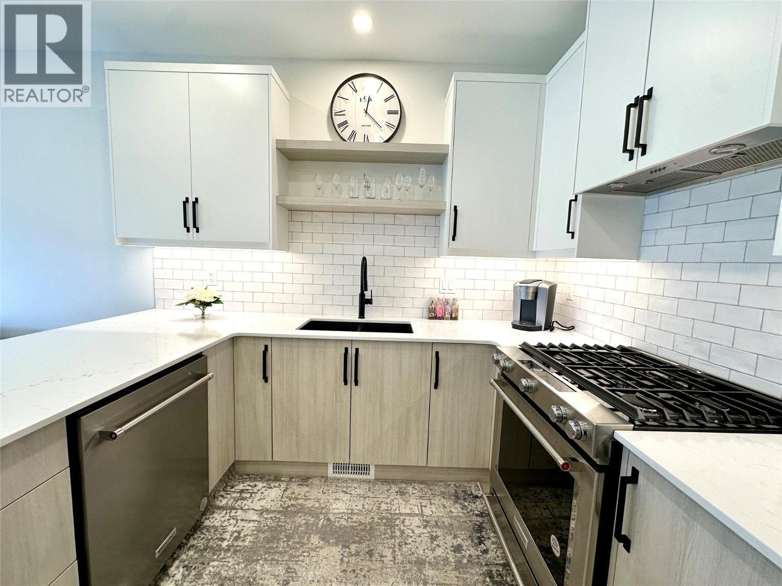 8000 Vedette Drive Unit# 5. Osoyoos, British Columbia