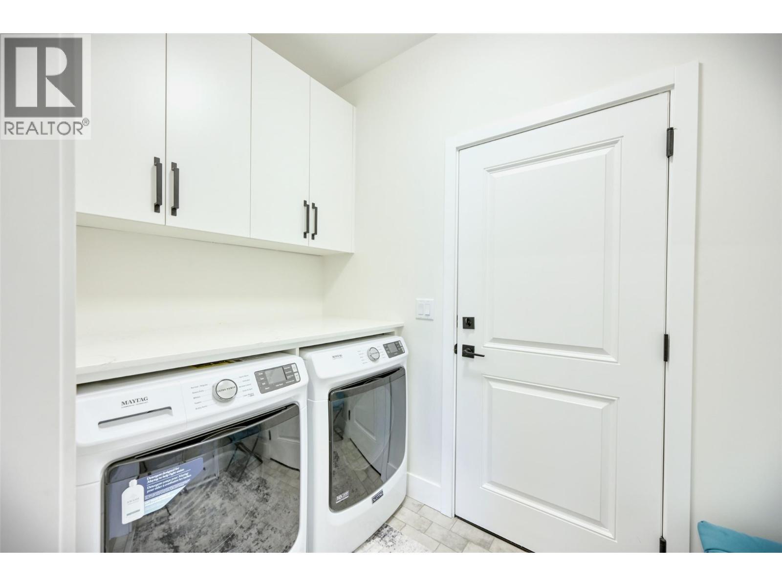 8000 Vedette Drive Unit# 5. Osoyoos, British Columbia