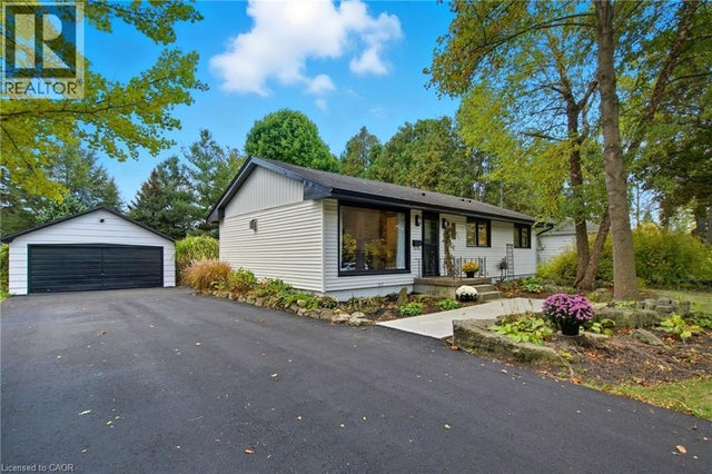 570 Westview Avenue, Ancaster