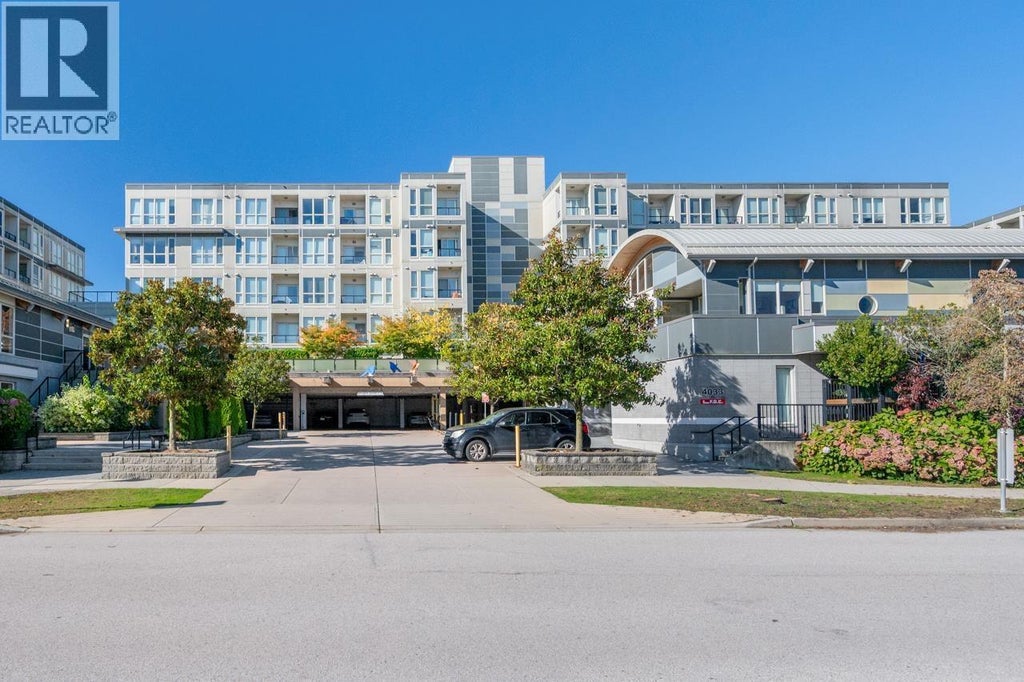 359 4099 Stolberg Street, Richmond