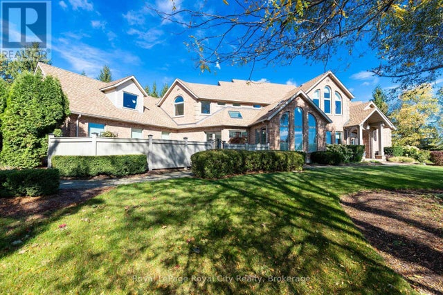 20 Fox Run Drive, Puslinch